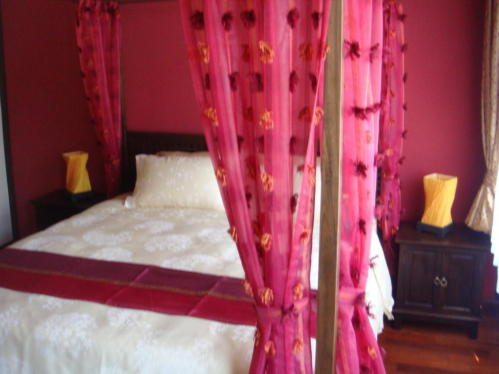 Sunset Apartment Phuket Patong Rom bilde